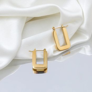 Oblong Hoops (18k Gold Plated)